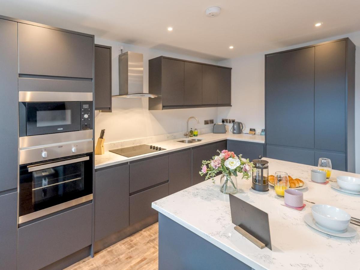 Pass The Keys 5B One Bedrom Central Modern Apartment Shrewsbury Esterno foto