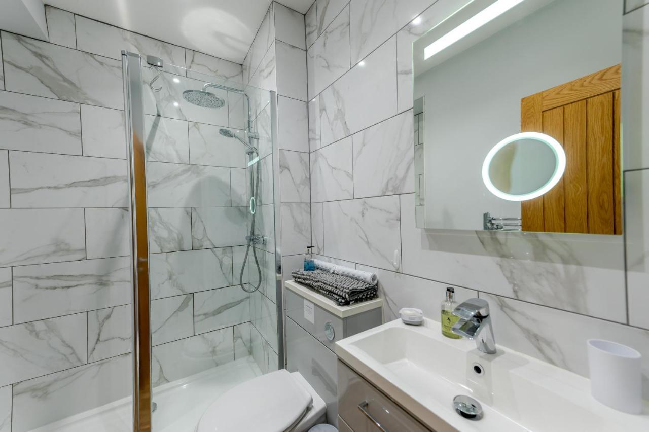 Pass The Keys 5B One Bedrom Central Modern Apartment Shrewsbury Esterno foto